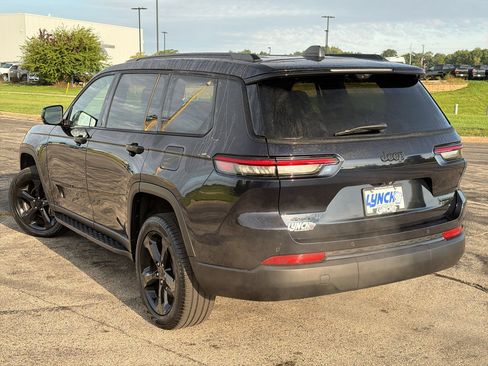 Used 2024 Jeep Grand Cherokee L Limited w/ Luxury Tech Group II AWD/4WD image 2