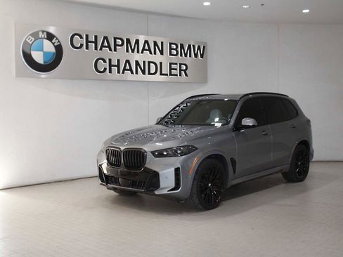 Used 2024 BMW X5 xDrive40i w/ M Sport Package image 1