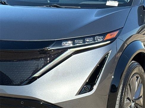 Certified 2023 Nissan Ariya AWD image 5