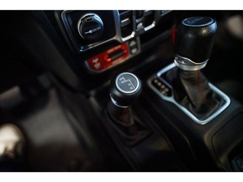 Used 2020 Jeep Gladiator Rubicon AWD/4WD image 21