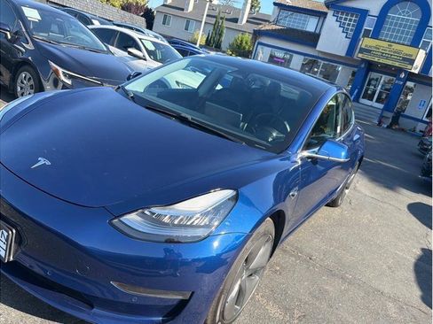 Used 2020 Tesla Model 3 Long Range AWD/4WD image 30