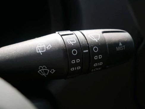 Used 2016 Jeep Renegade Sport w/ Power & Air Group image 30