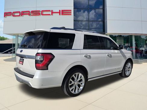 Used 2019 Ford Expedition Platinum image 5