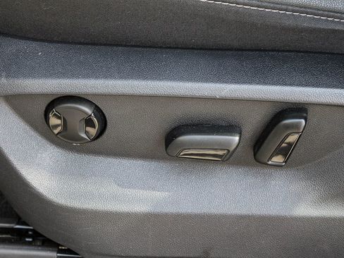 Used 2019 Volkswagen Atlas SE image 23