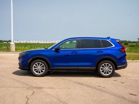 Used 2025 Honda CR-V EX image 4
