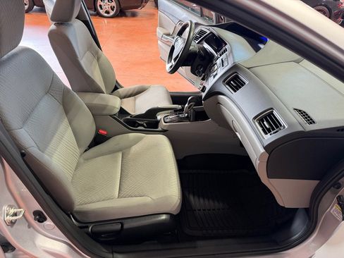 Used 2014 Honda Civic LX image 23
