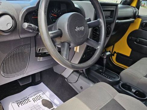 Used 2009 Jeep Wrangler Unlimited X AWD/4WD image 13