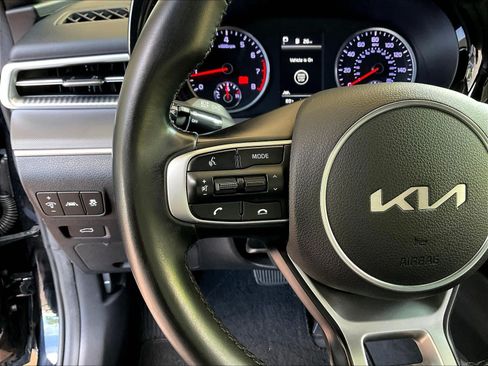 Used 2023 Kia K5 GT-Line FWD image 11