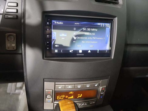 Used 2004 Cadillac XLR RWD image 37