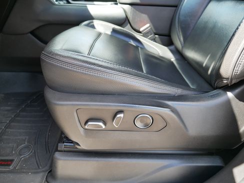 Used 2021 GMC Yukon Denali w/ Denali Ultimate Package AWD/4WD image 20