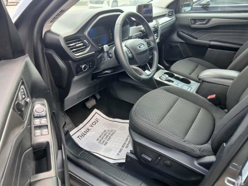 Used 2024 Ford Escape Active FWD image 9