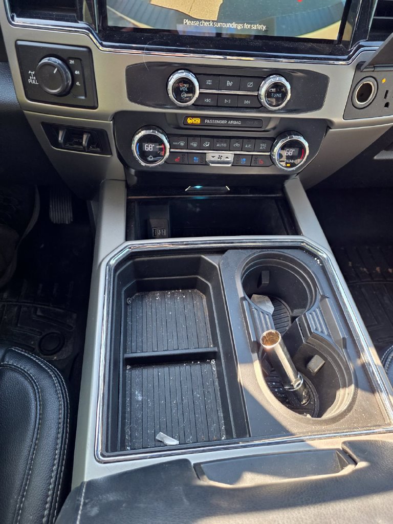 Used 2022 Ford F250 Lariat w/ Chrome Package AWD/4WD image 29