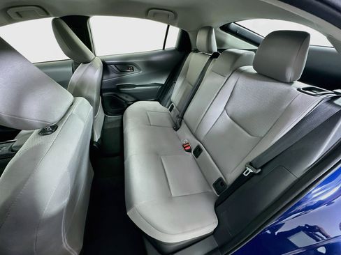 Used 2025 Toyota Prius LE FWD image 26