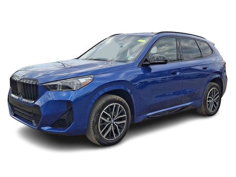 Used 2023 BMW X1 xDrive28i w/ Premium Package image 3