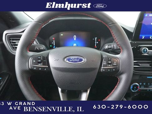 Used 2025 Ford Escape ST-Line w/ Equipment Group 301A image 14