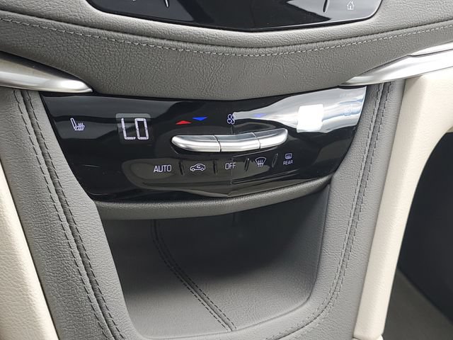 Certified 2022 Cadillac XT5 Premium Luxury AWD/4WD image 27