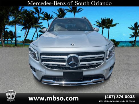 Certified 2023 Mercedes-Benz GLB 250 4MATIC w/ Premium Package image 20