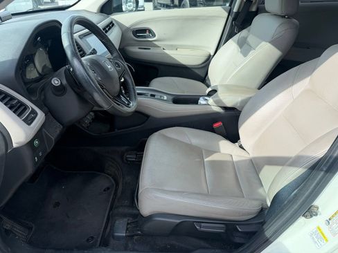 Used 2016 Honda HR-V EX-L image 10