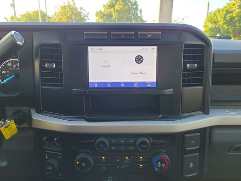 Used 2023 Ford F350 XL w/ XL Off-Road Package image 18