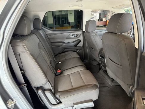 Used 2019 Chevrolet Traverse LS FWD image 13