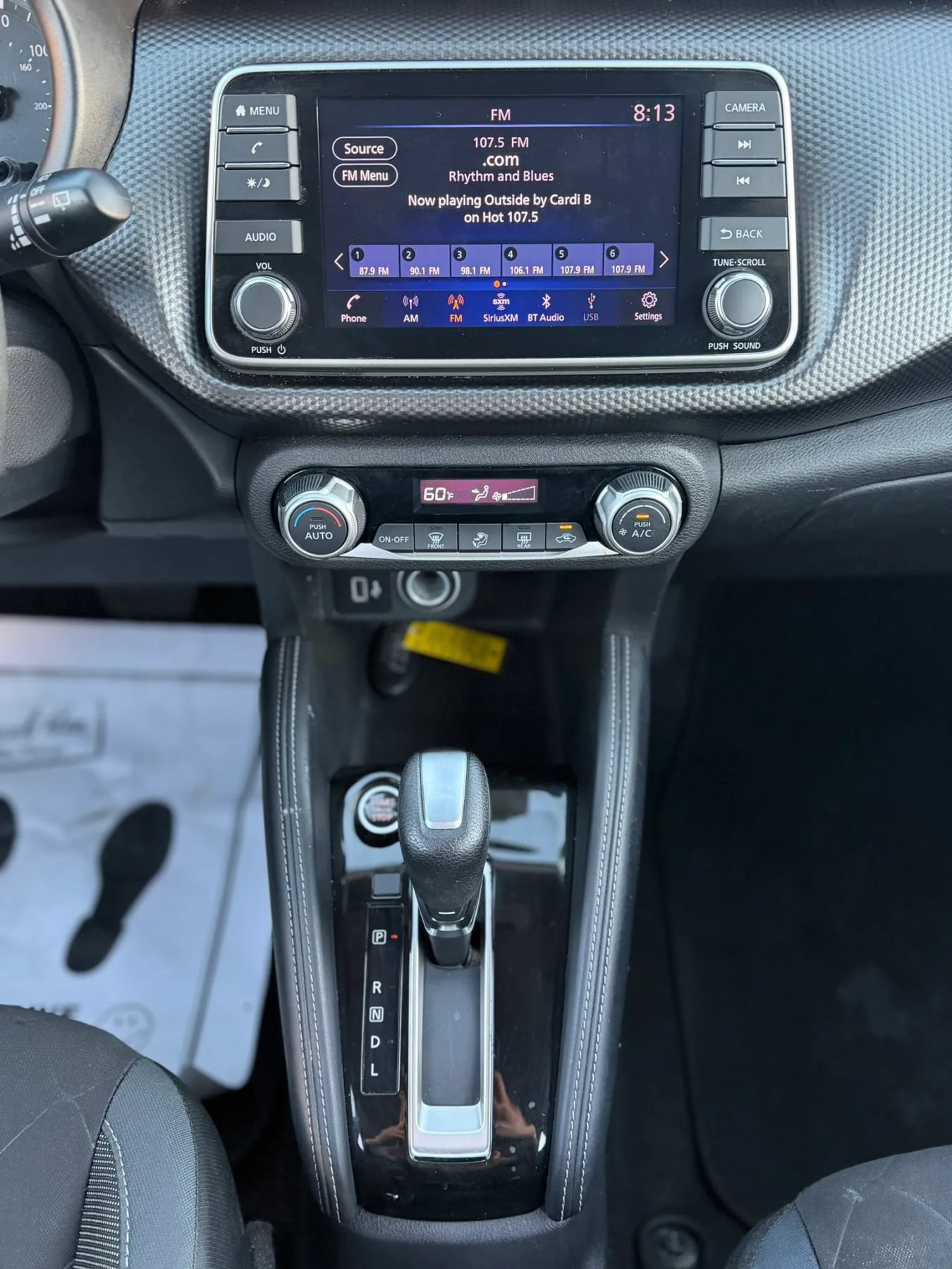 Used 2019 Nissan Kicks SV FWD image 17