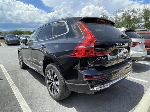 Used 2023 Volvo XC60 B5 Plus AWD/4WD image 3