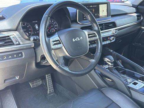 Used 2022 Kia Telluride SX w/ SX Prestige Package AWD/4WD image 21