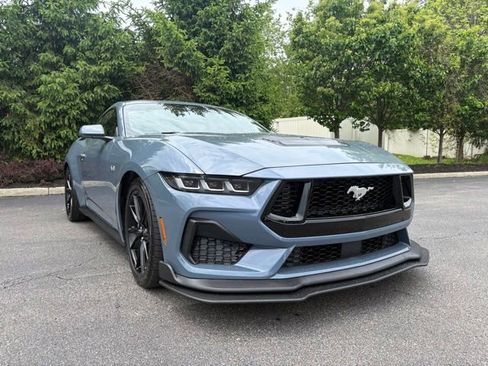 Used 2024 Ford Mustang GT Premium RWD image 8