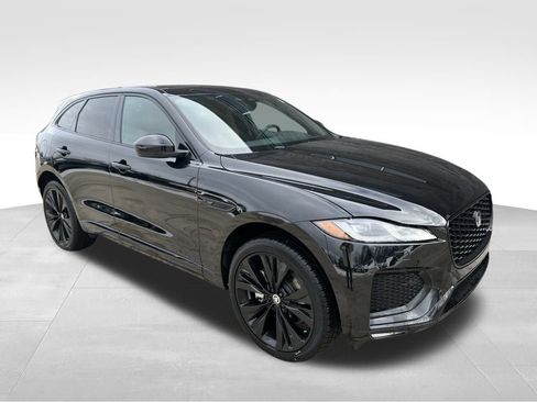 New 2025 Jaguar F-PACE R-Dynamic S image 7