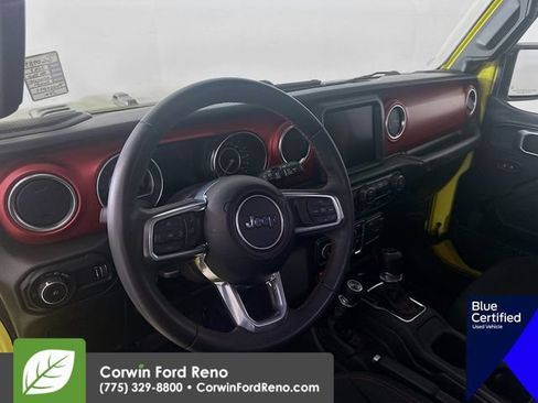 Used 2023 Jeep Wrangler Unlimited Rubicon AWD/4WD image 12