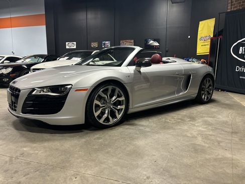 Used 2011 Audi R8 V10 image 1
