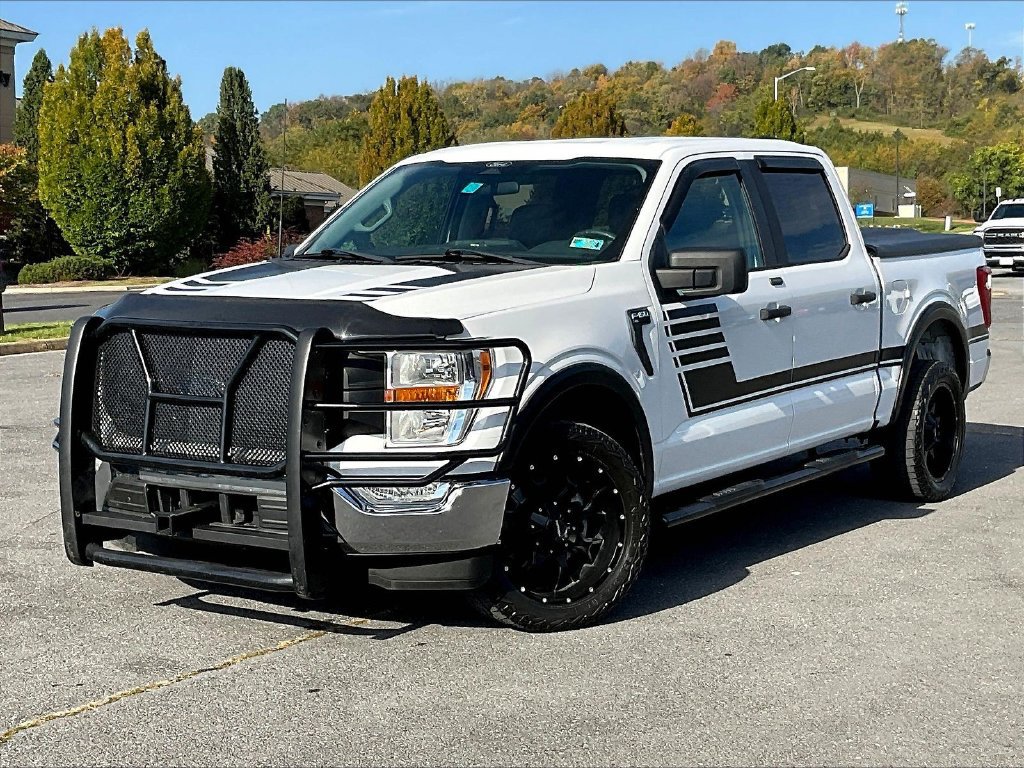 Used 2022 Ford F150 XL w/ Equipment Group 101A High AWD/4WD image 2