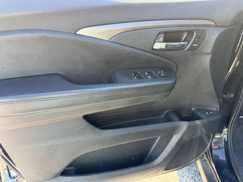 Used 2019 Honda Pilot EX-L image 10