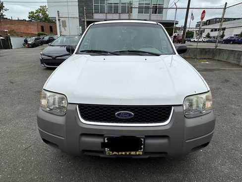 Used 2002 Ford Escape XLT AWD/4WD image 2