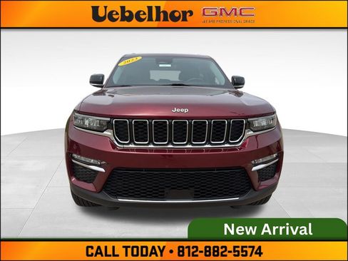 Used 2023 Jeep Grand Cherokee Limited w/ Trailer Tow Prep Group (B) AWD/4WD image 12