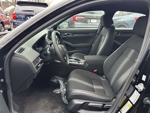 Certified 2025 Honda Civic Sport image 15