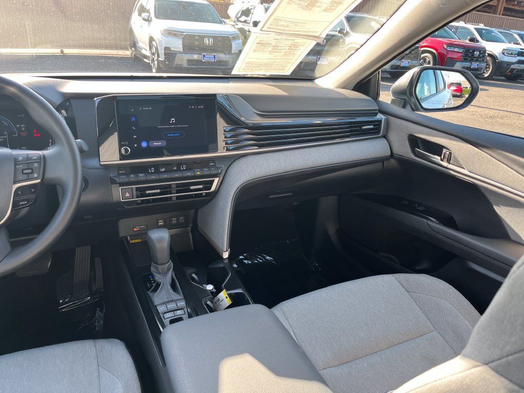 Used 2026 Toyota Camry LE w/ Convenience Package FWD image 37