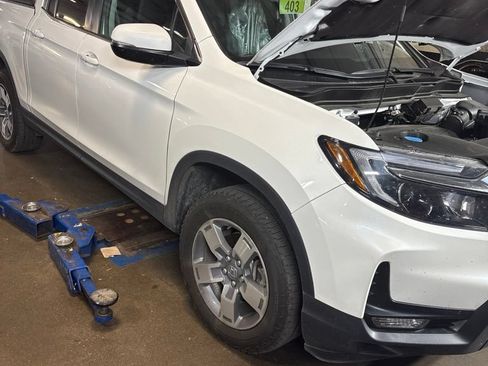 Used 2025 Honda Ridgeline RTL image 6
