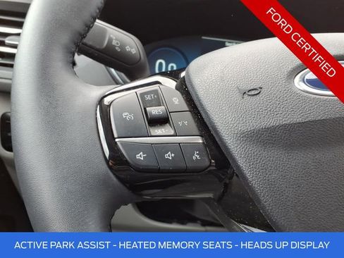 Certified 2023 Ford Escape Platinum w/ Premium Technology Package AWD/4WD image 15