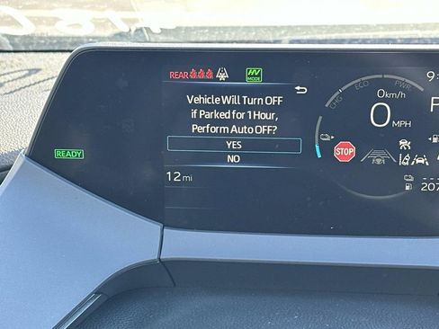 New 2026 Toyota Prius Plug-In Hybrid FWD image 20