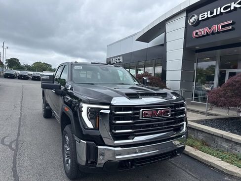 New 2025 GMC Sierra 2500 SLT image 1