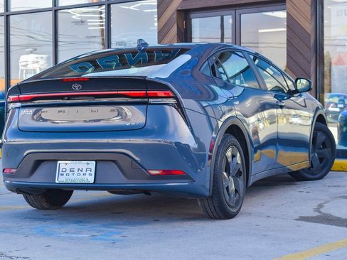 Used 2024 Toyota Prius LE image 37