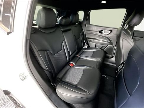 New 2026 Jeep Compass Latitude AWD/4WD image 10