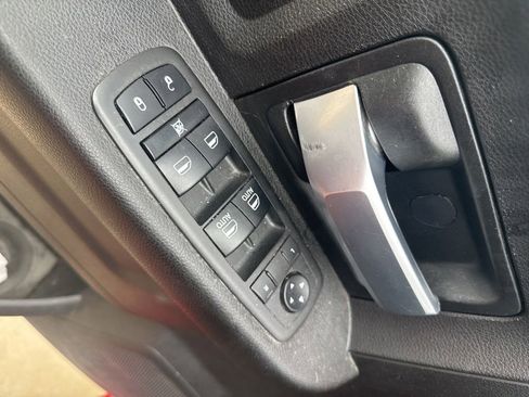 Used 2019 RAM 2500 Tradesman AWD/4WD image 17