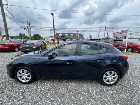 Used 2015 MAZDA MAZDA3 i Sport FWD image 4
