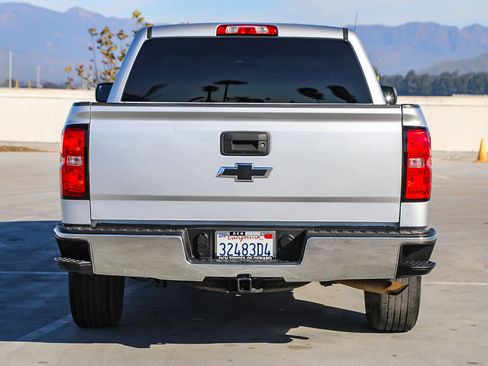 Used 2018 Chevrolet Silverado 1500 LT w/ LT Eassist Package image 5
