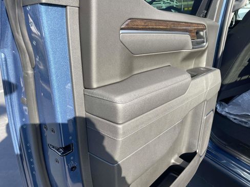 New 2026 GMC Sierra 1500 Elevation w/ Preferred Package image 25