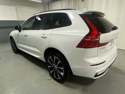 Used 2025 Volvo XC60 B5 Plus w/ Climate Package AWD/4WD image 2