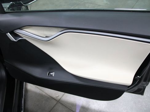 Used 2021 Tesla Model S Long Range AWD/4WD image 30