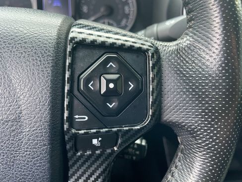 Used 2020 Toyota Tacoma TRD Off-Road image 21